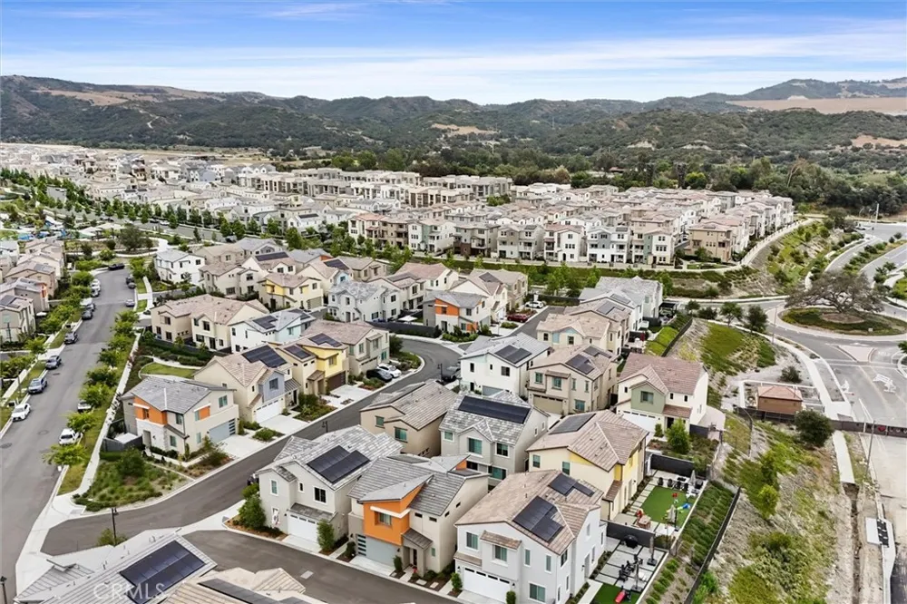 893 Longhorn Rancho Mission Viejo, CA 92694
