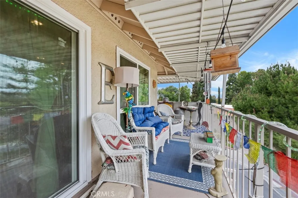 2269 Via Puerta Laguna Woods, CA 92637