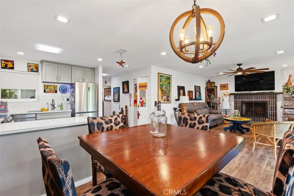 2269 Via Puerta Laguna Woods, CA 92637