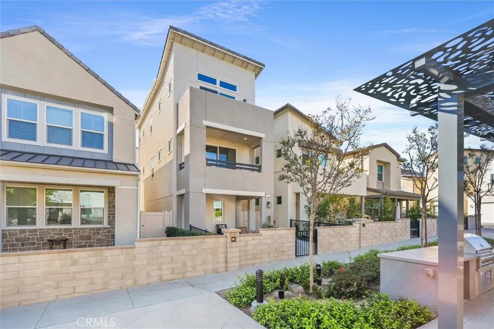 540 Sparrowhawk Rancho Mission Viejo, CA 92694