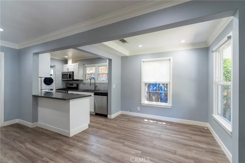11938 Exposition Boulevard Los Angeles, CA 90064