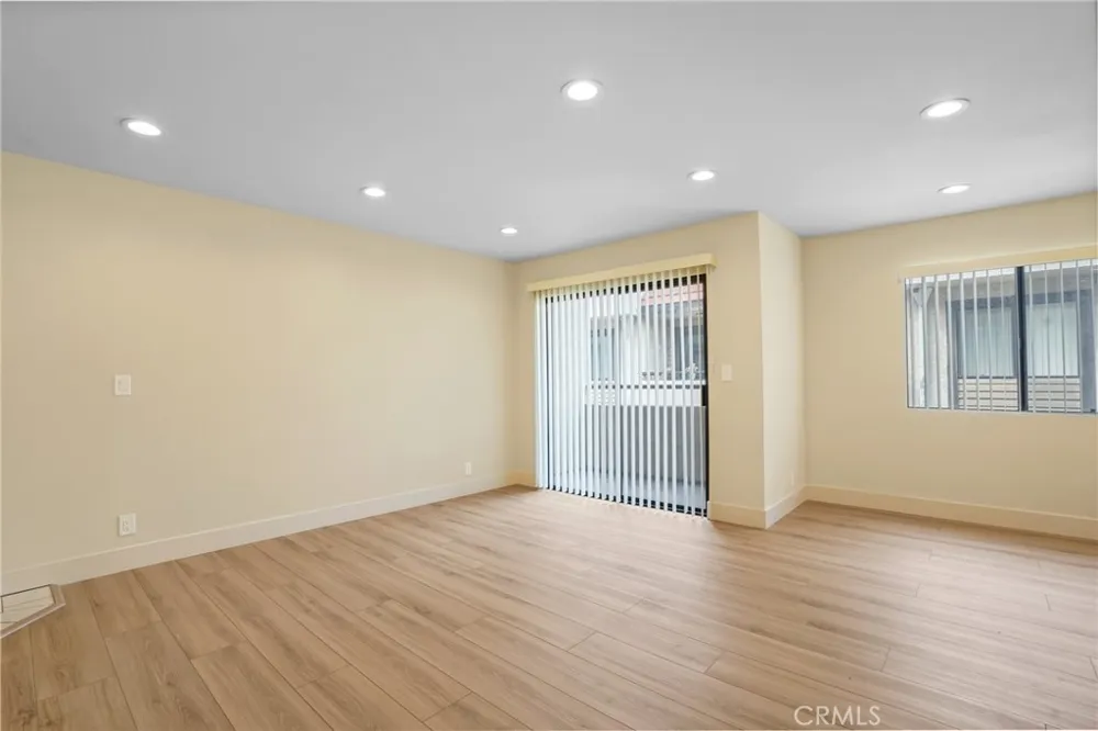 1207 Columbus Avenue Glendale, CA 91202