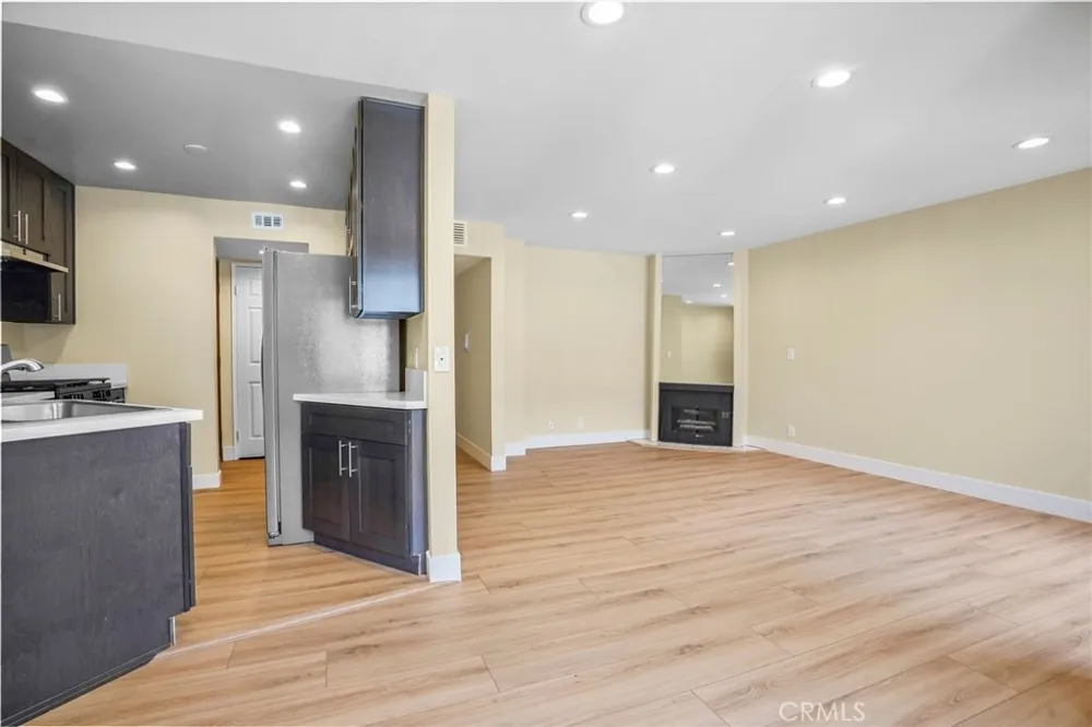 1207 Columbus Avenue Glendale, CA 91202
