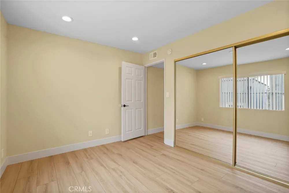 1207 Columbus Avenue Glendale, CA 91202
