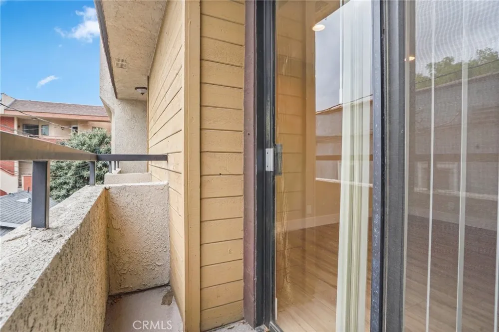 1207 Columbus Avenue Glendale, CA 91202