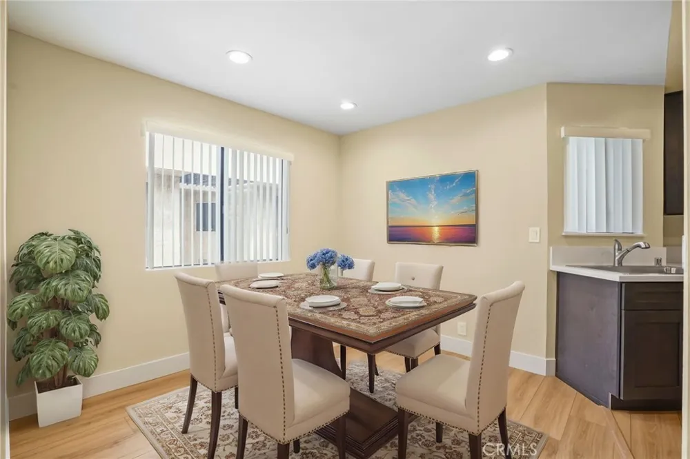 1207 Columbus Avenue Glendale, CA 91202