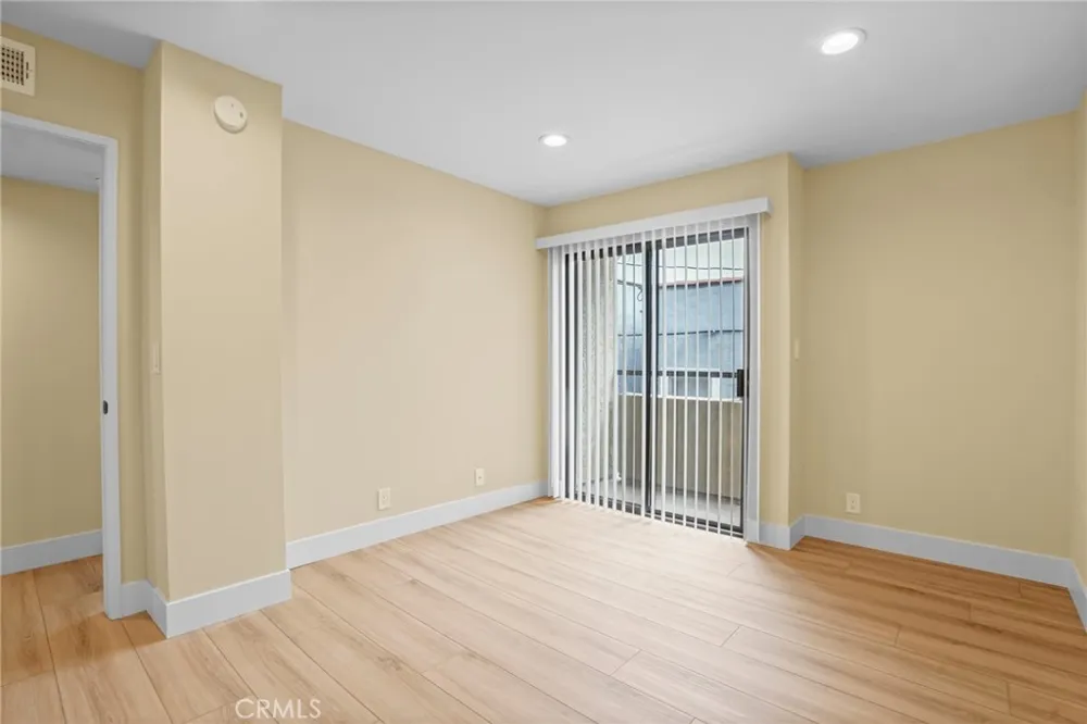 1207 Columbus Avenue Glendale, CA 91202