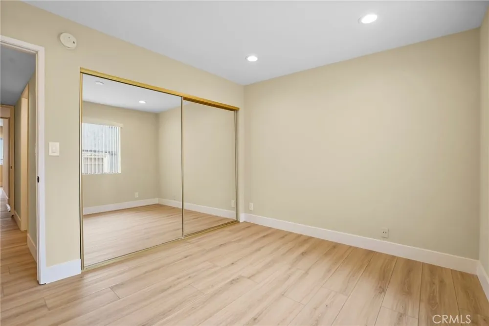 1207 Columbus Avenue Glendale, CA 91202
