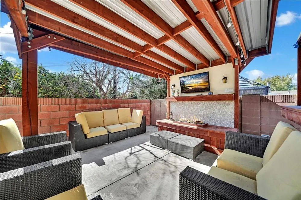 13611 Cypress Street Garden Grove, CA 92843