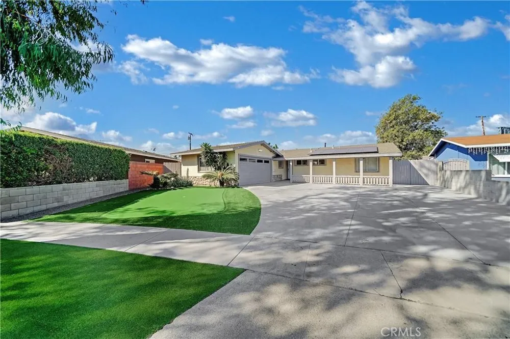 13611 Cypress Street Garden Grove, CA 92843