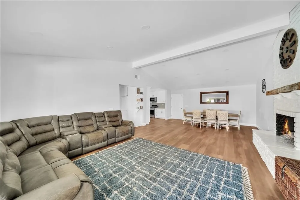 13611 Cypress Street Garden Grove, CA 92843