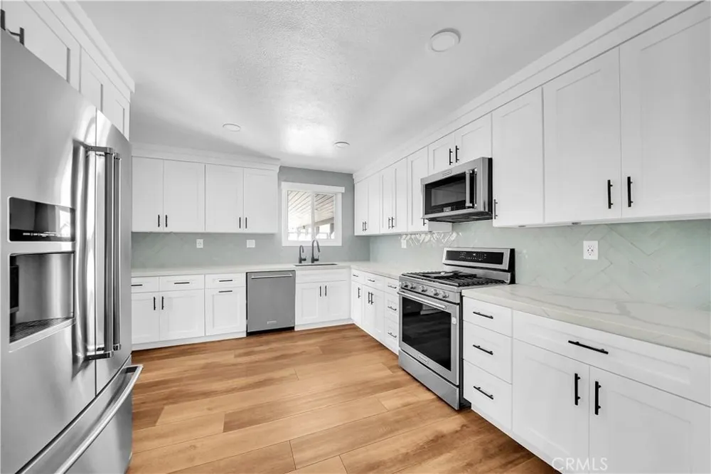 13611 Cypress Street Garden Grove, CA 92843