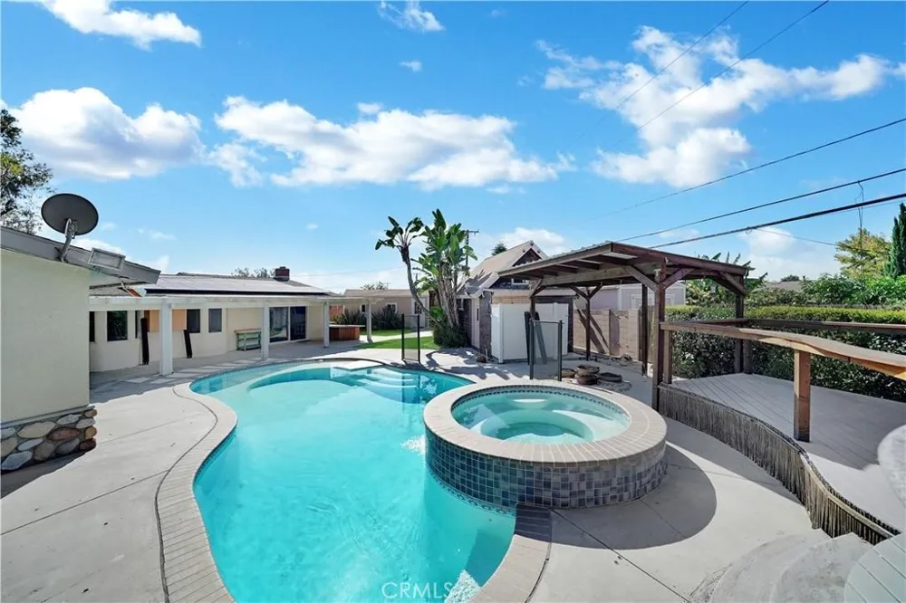 13611 Cypress Street Garden Grove, CA 92843
