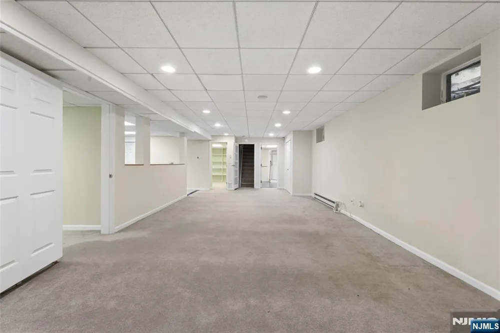 1 Frasco Lane Norwood, NJ 07648