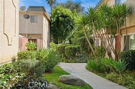 17061 Roscoe Boulevard #2 Northridge, CA 91325