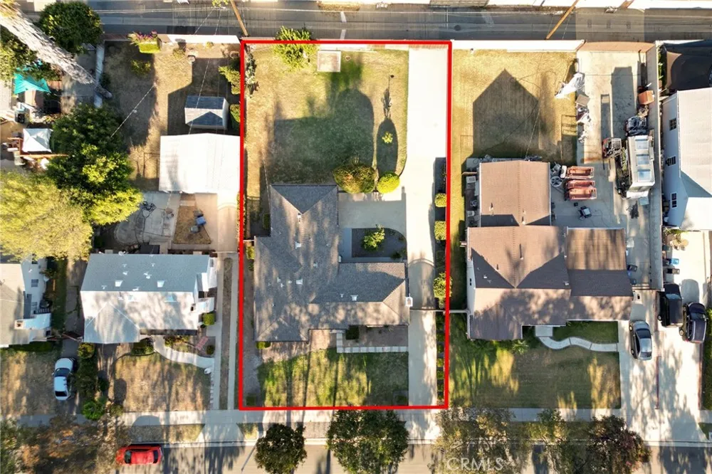 1526 White Avenue Pomona, CA 91768