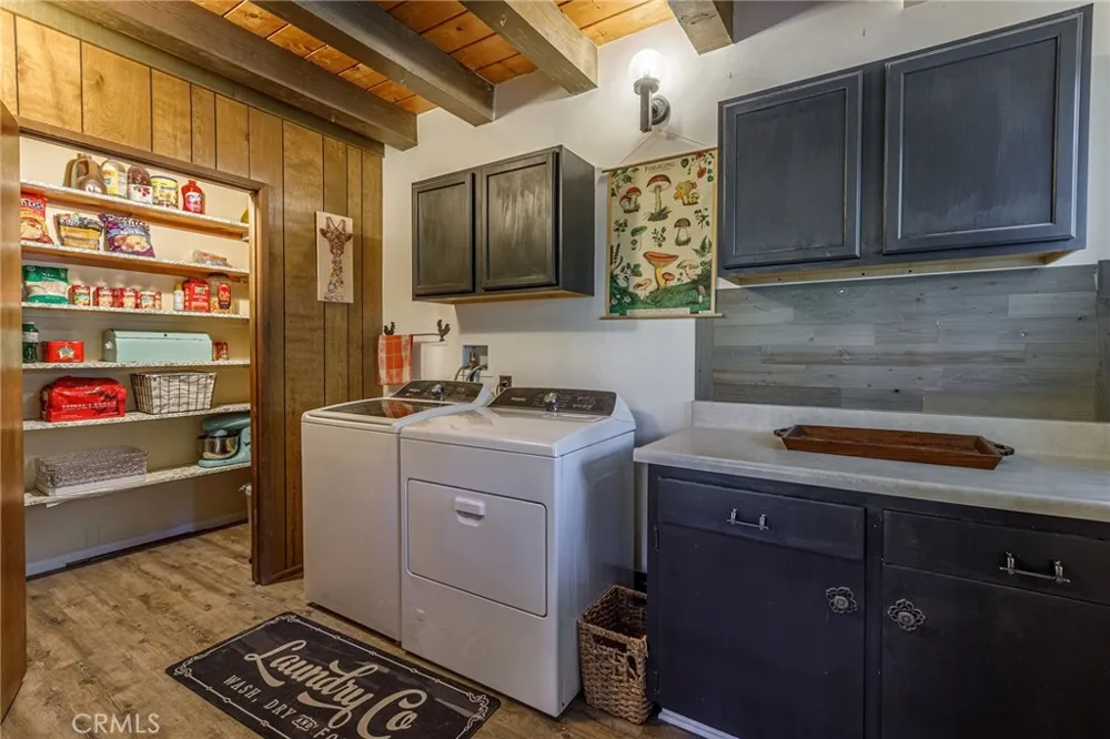 24611 Valle Drive Crestline, CA 92325