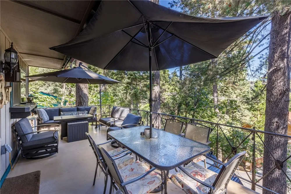 24611 Valle Drive Crestline, CA 92325