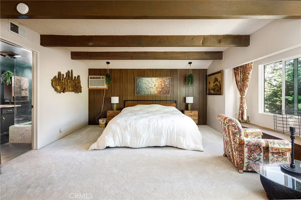 24611 Valle Drive Crestline, CA 92325