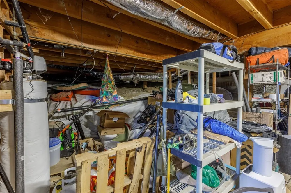 24611 Valle Drive Crestline, CA 92325