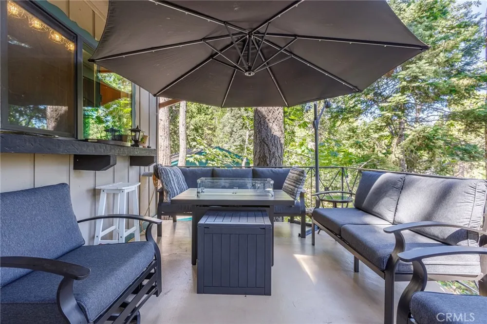 24611 Valle Drive Crestline, CA 92325