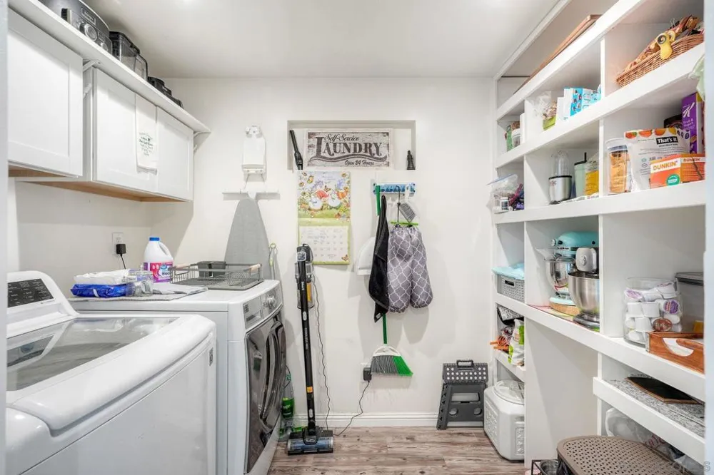 12731 Soule Poway, CA 92064