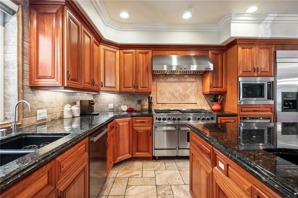132 Park Long Beach, CA 90803