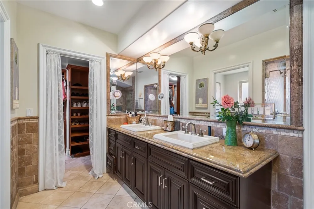132 Park Long Beach, CA 90803