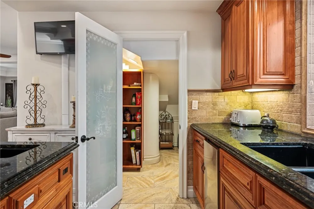 132 Park Long Beach, CA 90803