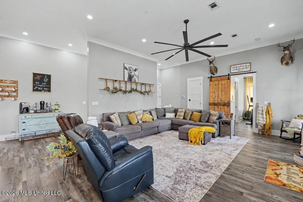 20915 Busby Road Vancleave, MS 39565
