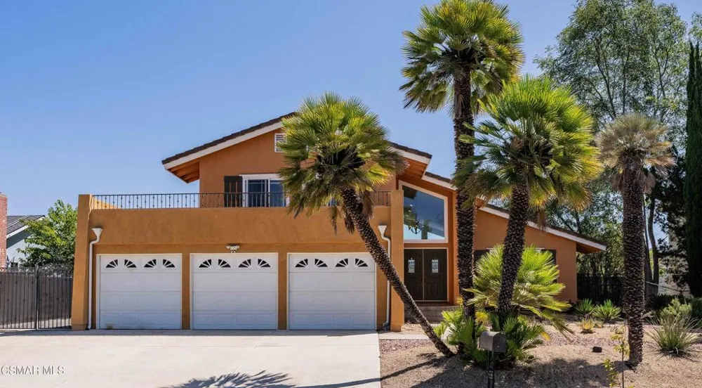 688 Velarde Drive Thousand Oaks, CA 91360