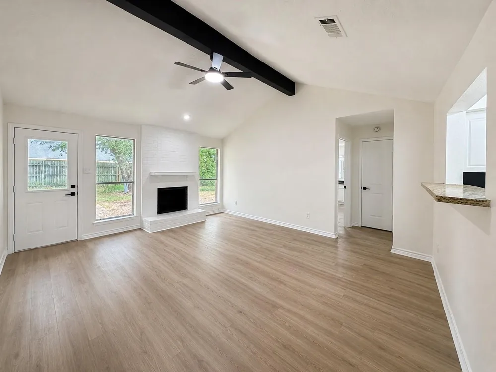 7610 Western Oak Lane Houston, TX 77040