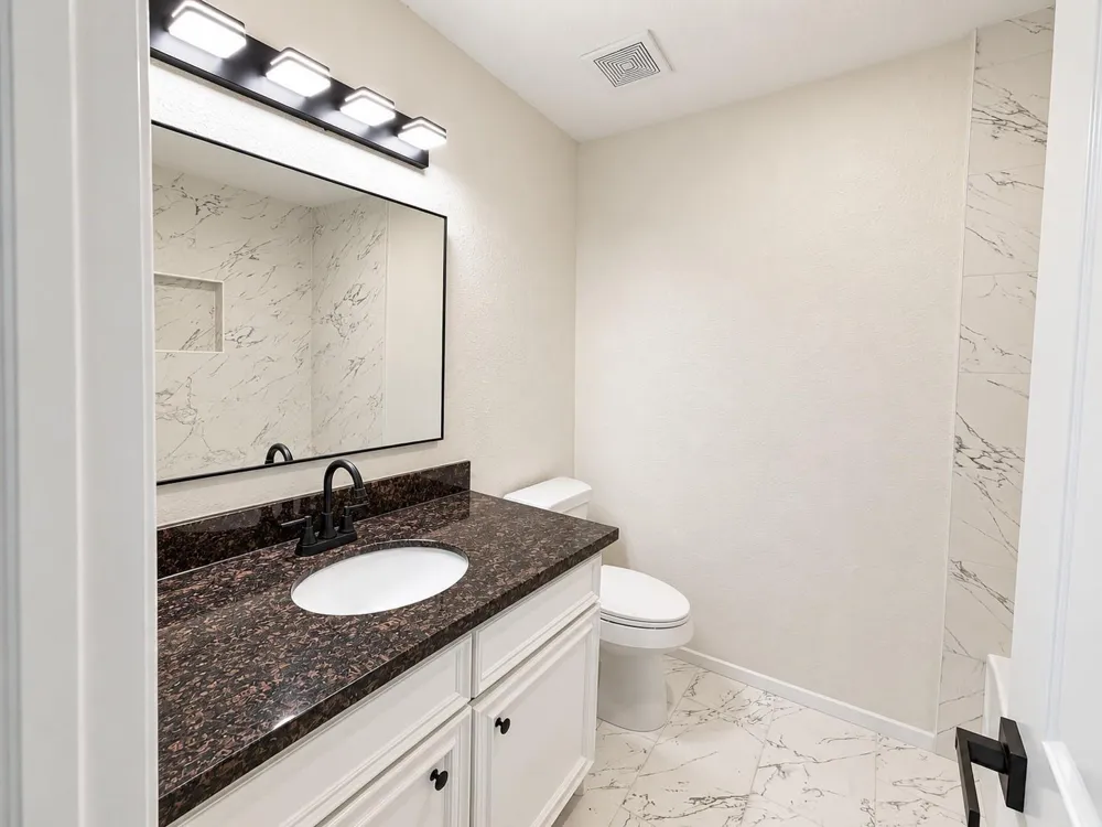 7610 Western Oak Lane Houston, TX 77040