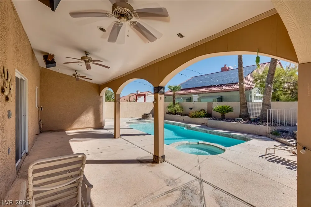 3822 Pink Frost Drive North Las Vegas, NV 89032
