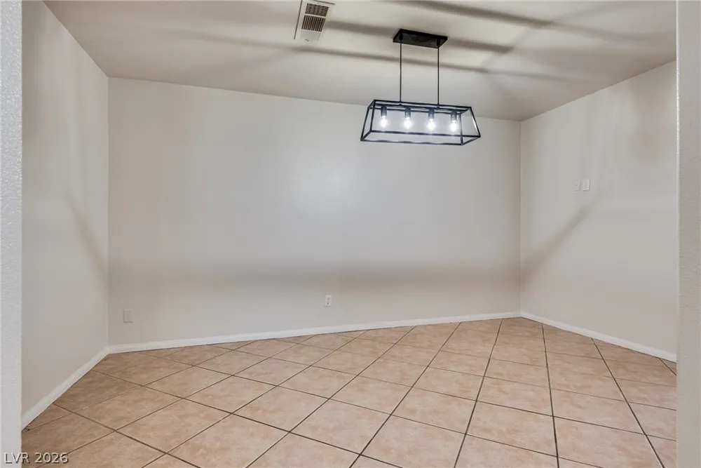 3822 Pink Frost Drive North Las Vegas, NV 89032