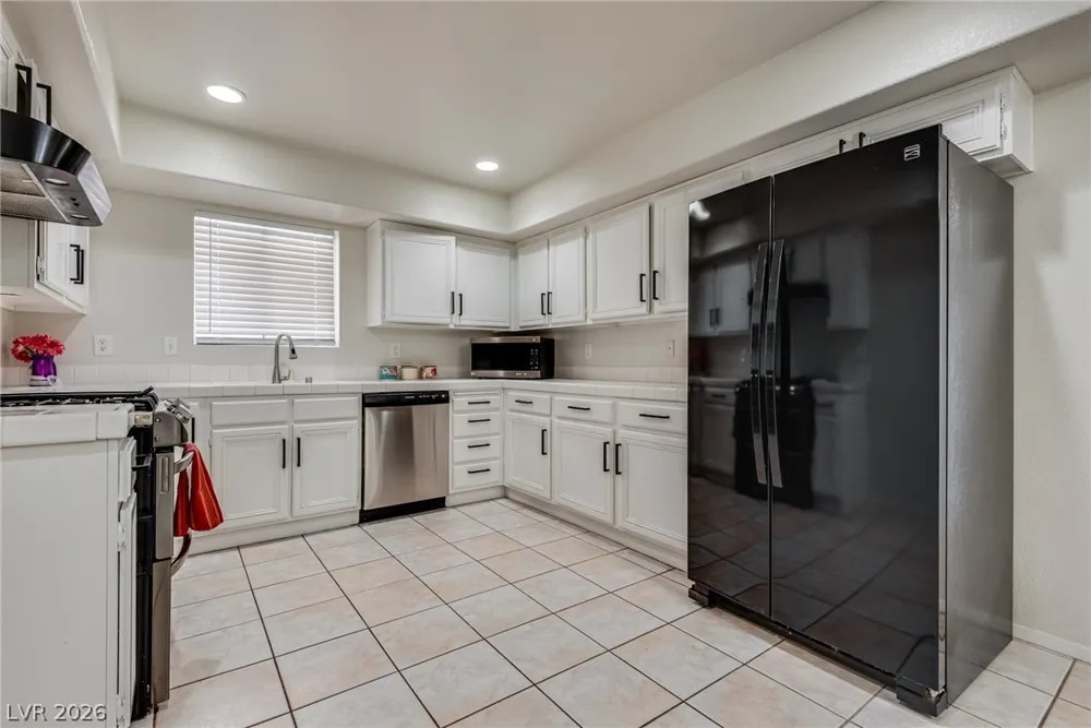 3822 Pink Frost Drive North Las Vegas, NV 89032