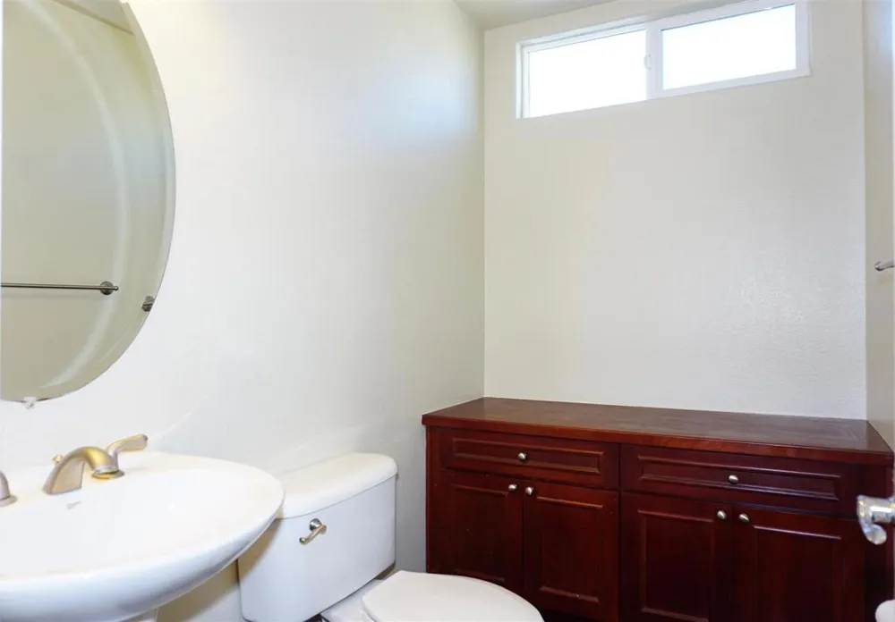 1710 Salamoni Court San Jose, CA 95133