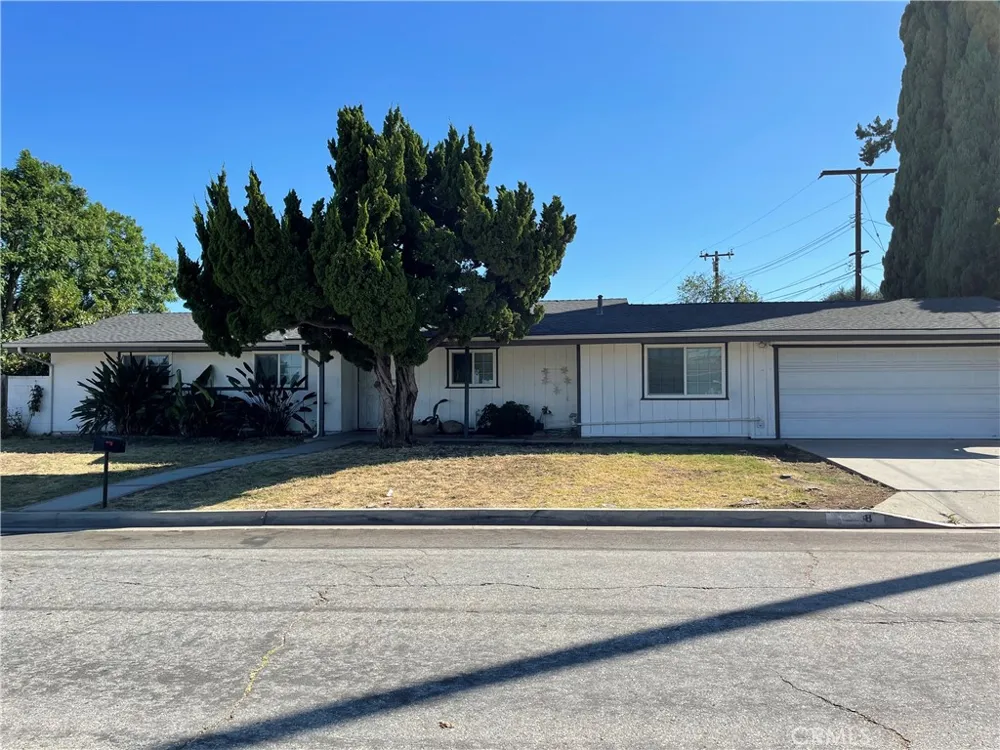 15688 Senadale Hacienda Heights, CA 91745