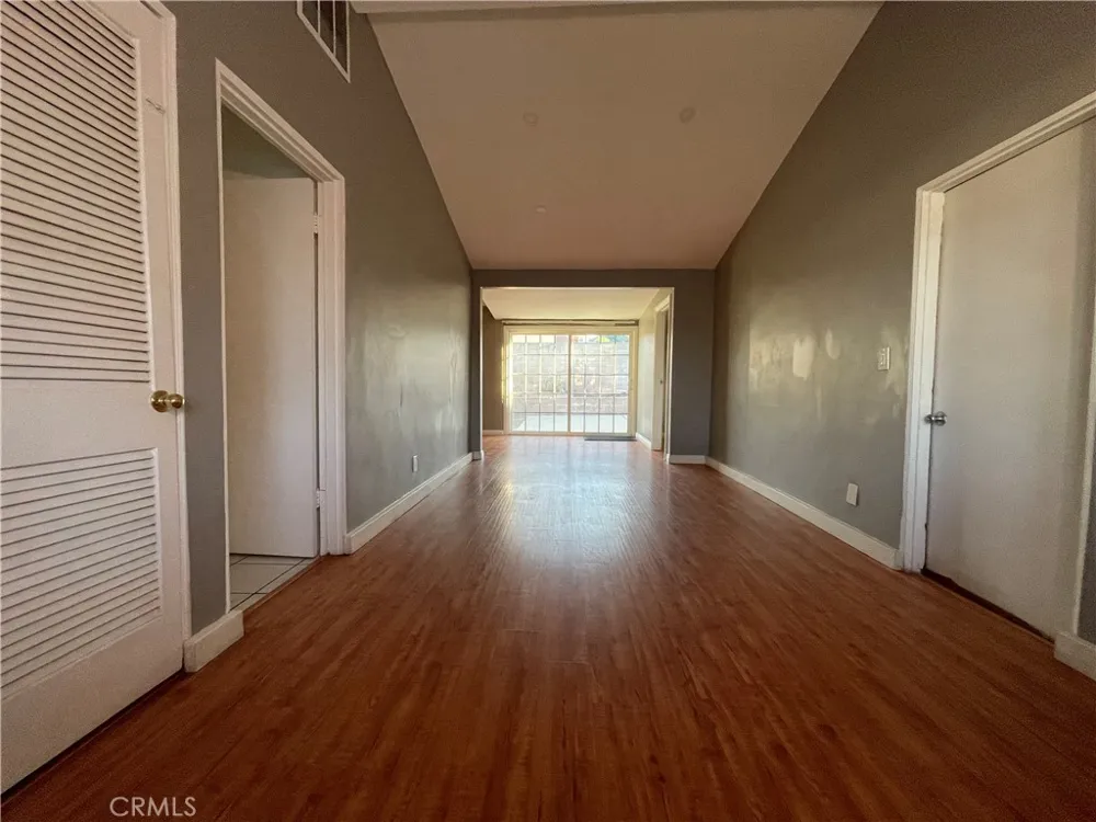 15688 Senadale Hacienda Heights, CA 91745