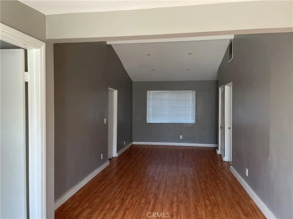 15688 Senadale Hacienda Heights, CA 91745