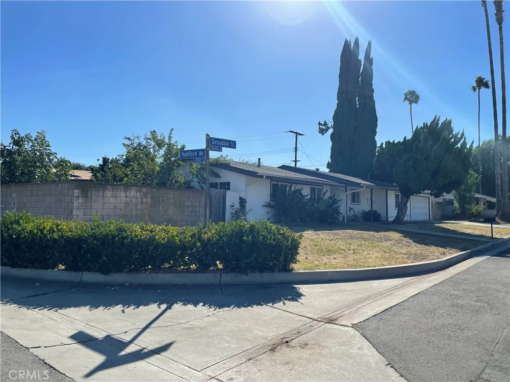 15688 Senadale Hacienda Heights, CA 91745