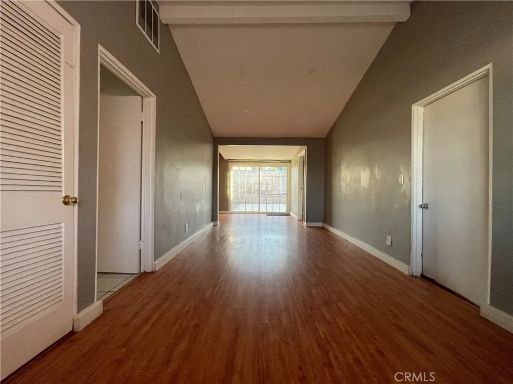 15688 Senadale Hacienda Heights, CA 91745