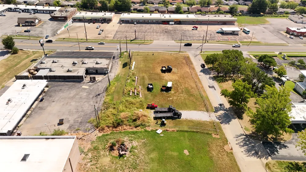 1600 S Sheridan Road Tulsa, OK 74112