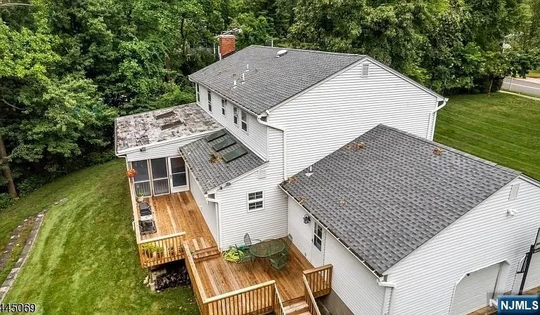 81 Poplar Drive Hanover Township, NJ 07950