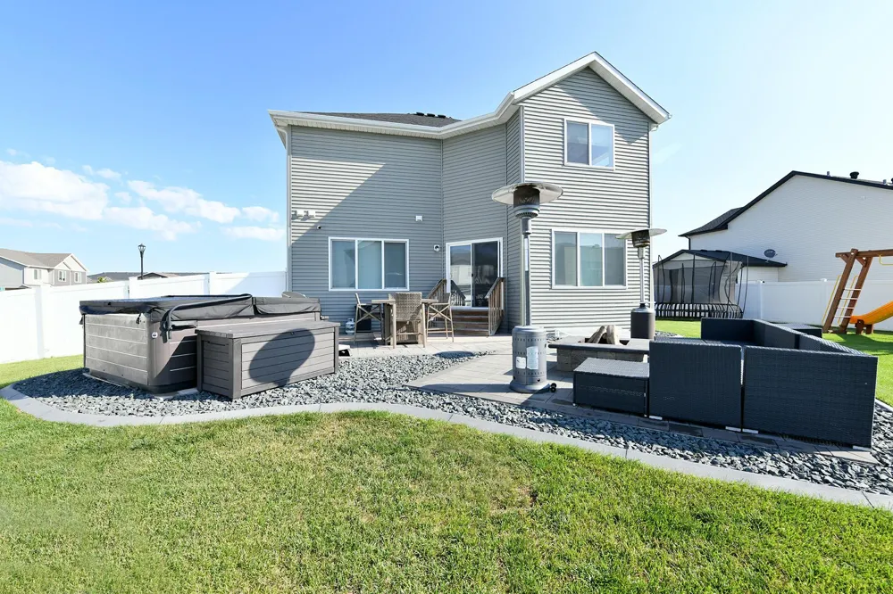 5494 Tanner Avenue S Fargo, ND 58104