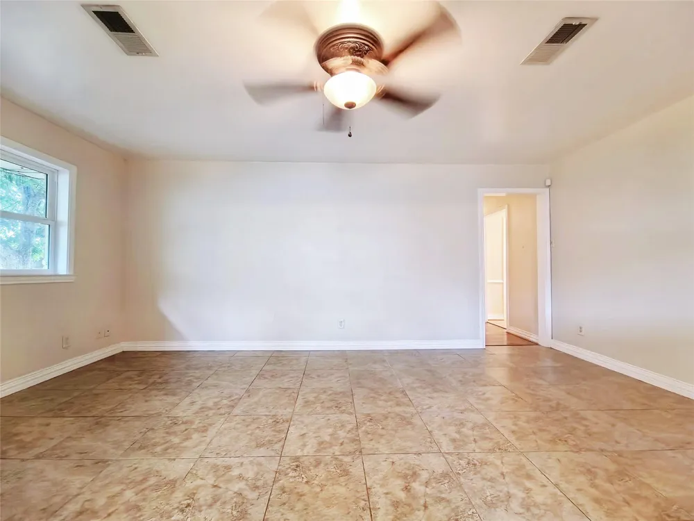 5118 Lymbar Drive Houston, TX 77096