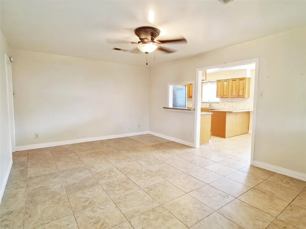 5118 Lymbar Drive Houston, TX 77096