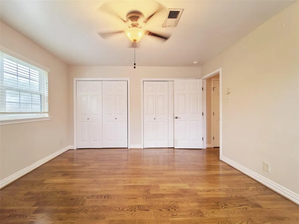 5118 Lymbar Drive Houston, TX 77096