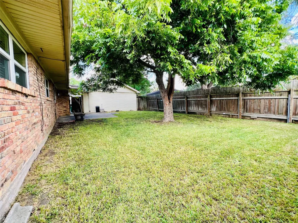 5118 Lymbar Drive Houston, TX 77096