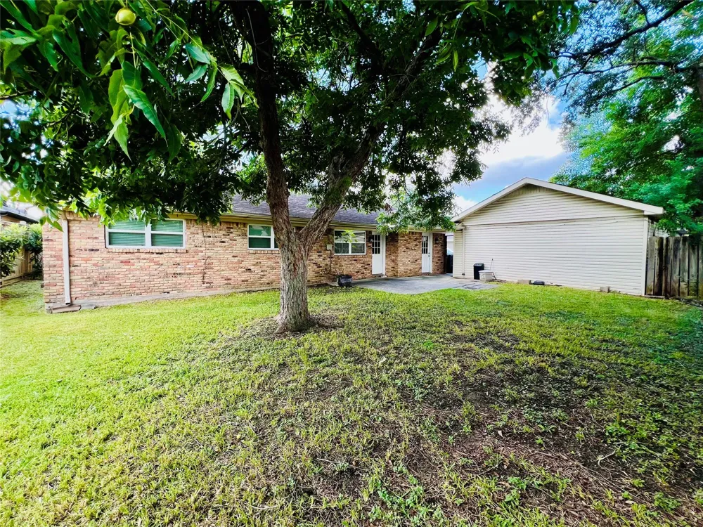 5118 Lymbar Drive Houston, TX 77096